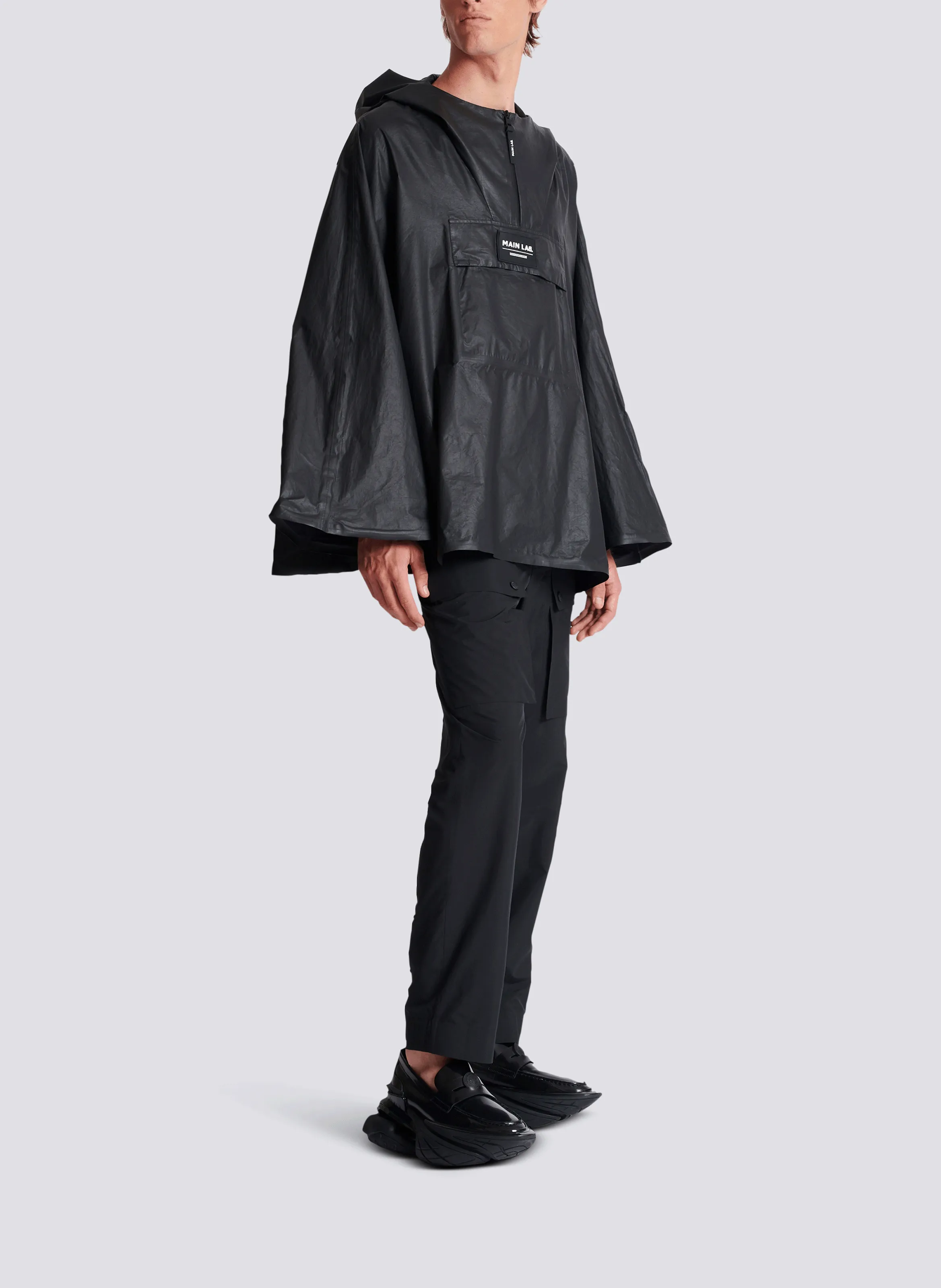 BALMAIN  Cape main lab - Noir