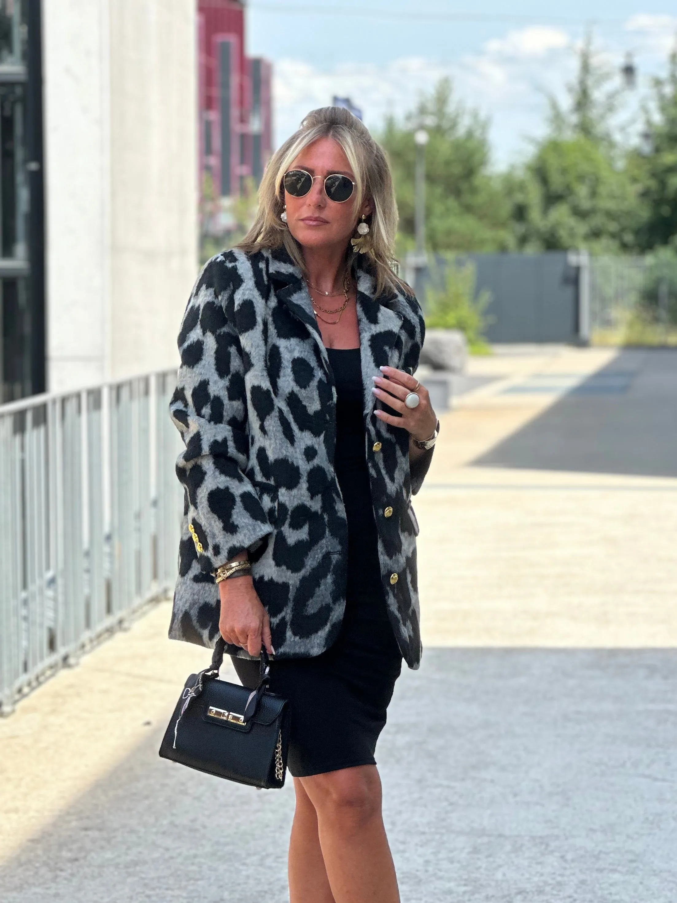 Veste feutrine léopard noir/gris